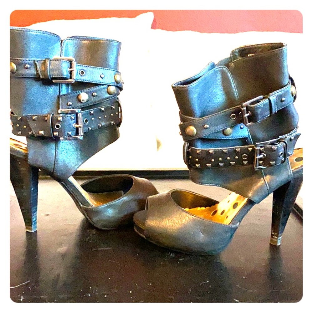 Black biker heels